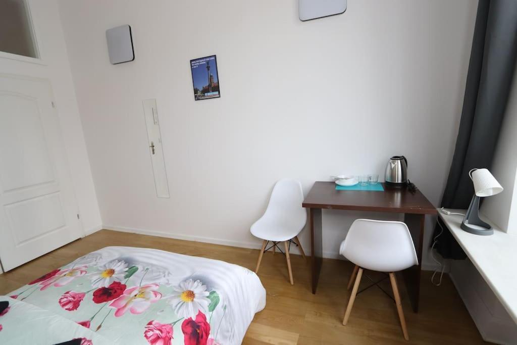 Fantastic Waw - Kp22 Room D Warsaw Exterior photo